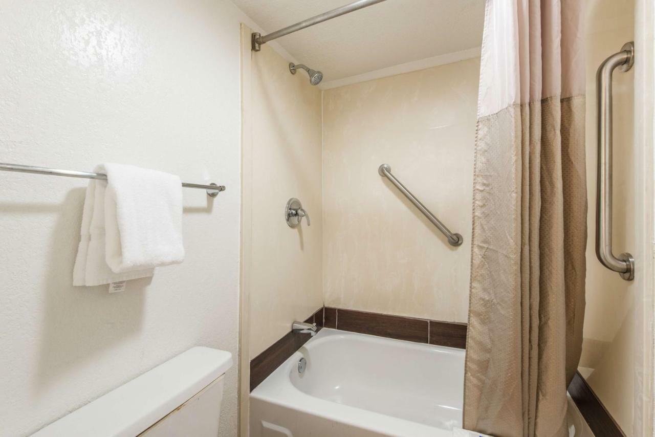 Motel 6-Columbus, Oh - Worthington Eksteriør billede
